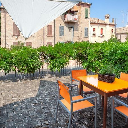 Ferrara Casa Dell'Archivolto Con Garage Apartment Exterior photo